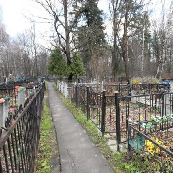Старое кладбище, Дмитров